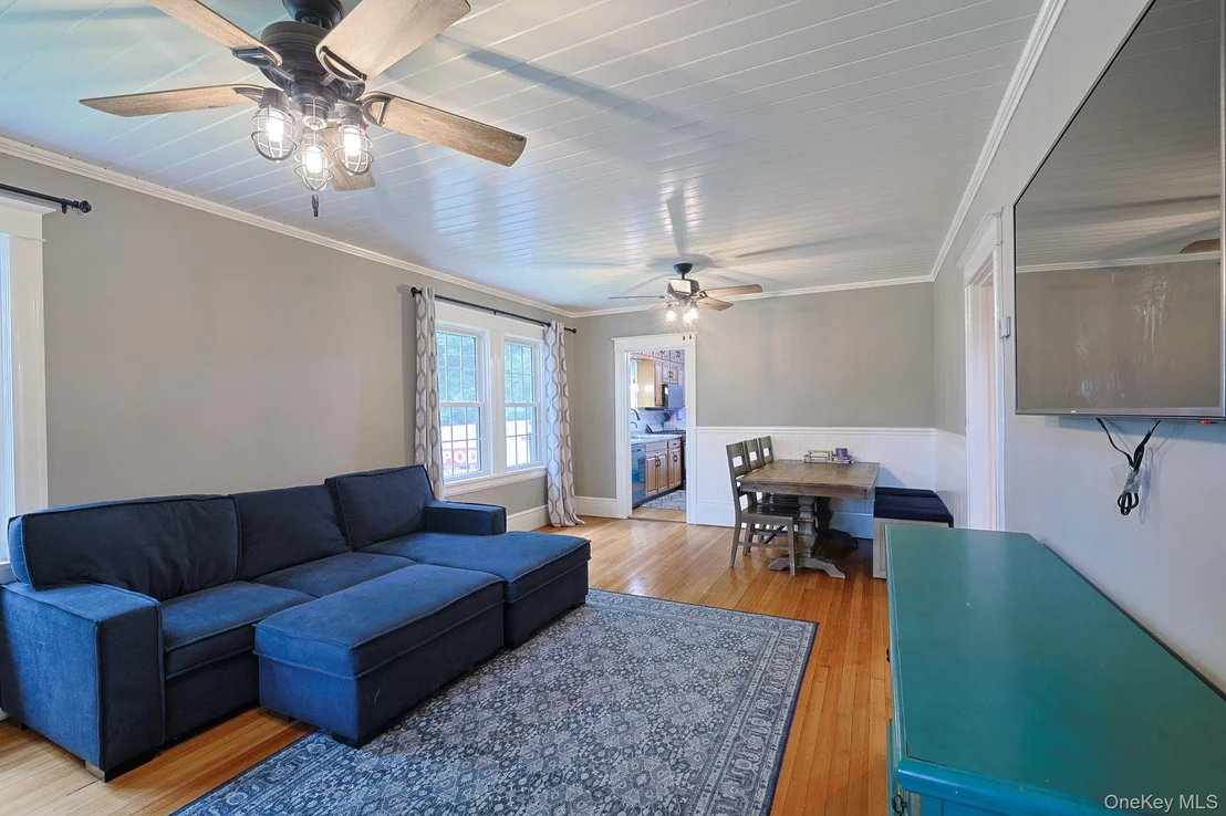 Photo of 36 Evergreen Avenue