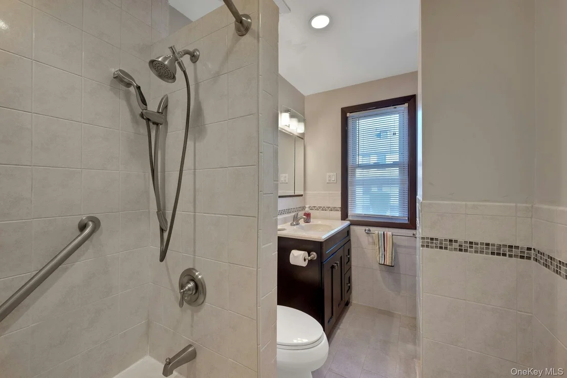 Photo of 136 Buckingham Road