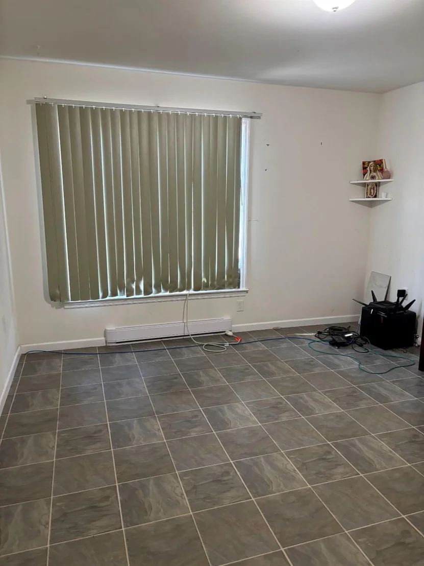 Photo of 126 Maple Avenue