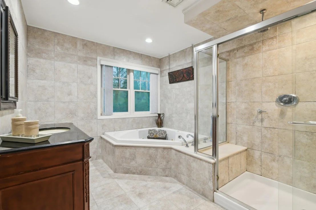 Photo of 98 Beach Road
