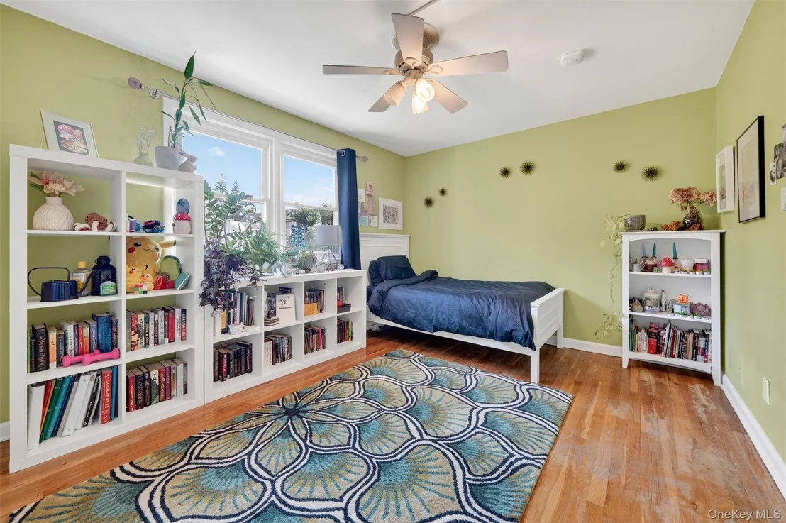 Photo of 268 Marbledale Road