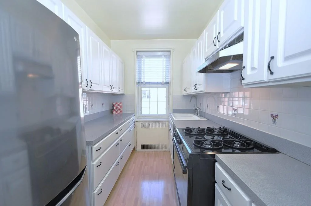 Photo of Unit 5A at 949 Palmer Road