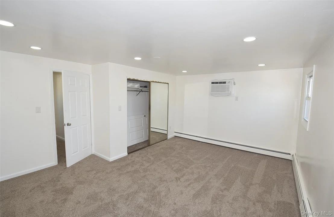 Photo of 76 Hoffman Avenue