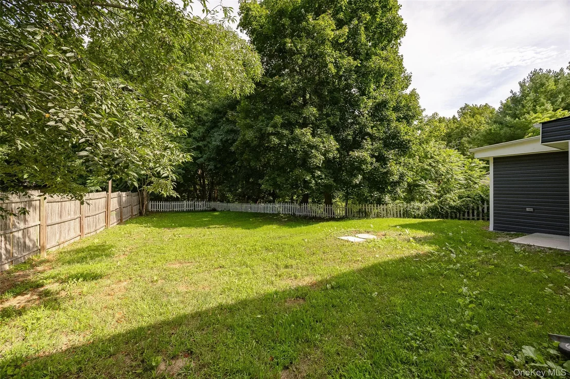 Photo of 22 Henmond Boulevard