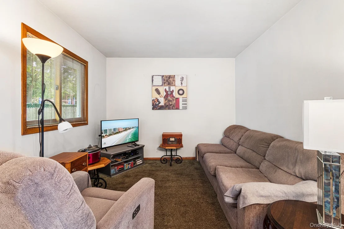 Photo of 37 Beaumont Drive