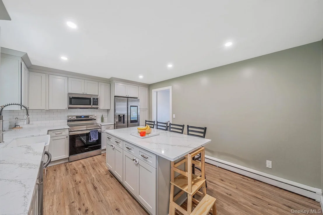Photo of 24 Brandywine Drive