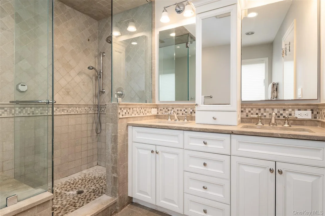 Photo of 18 Tamarac Trail