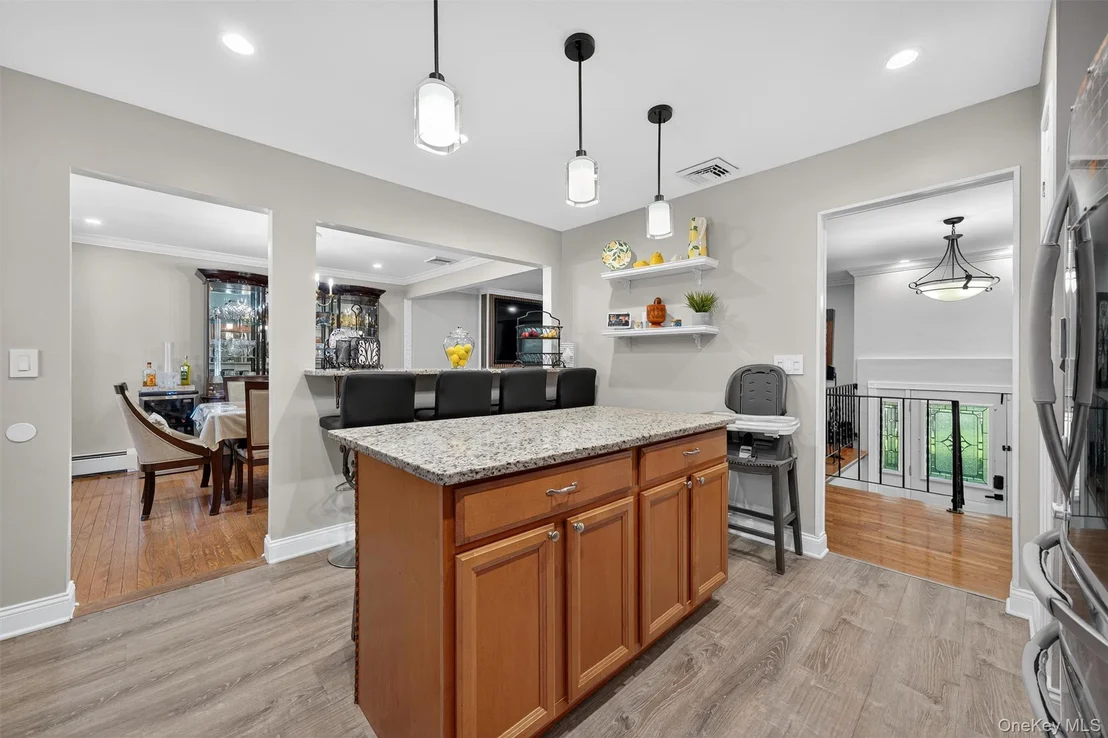 Photo of 95 Rolling Meadows Road