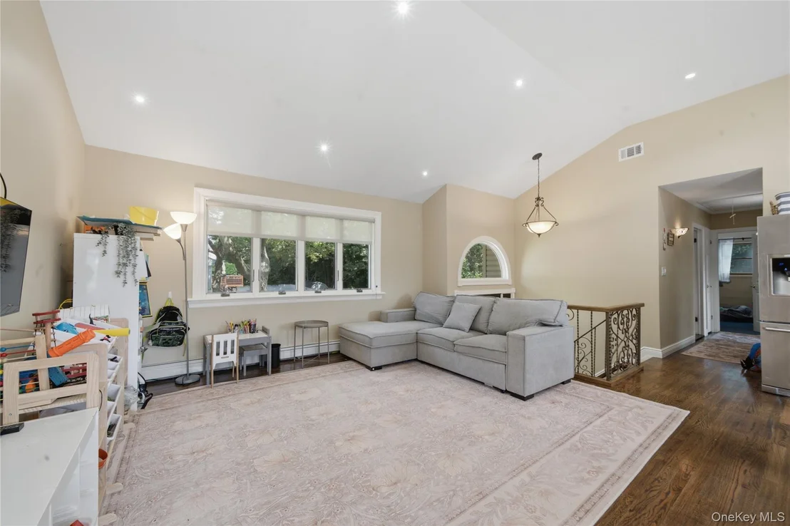 Photo of 12 Alice Lane