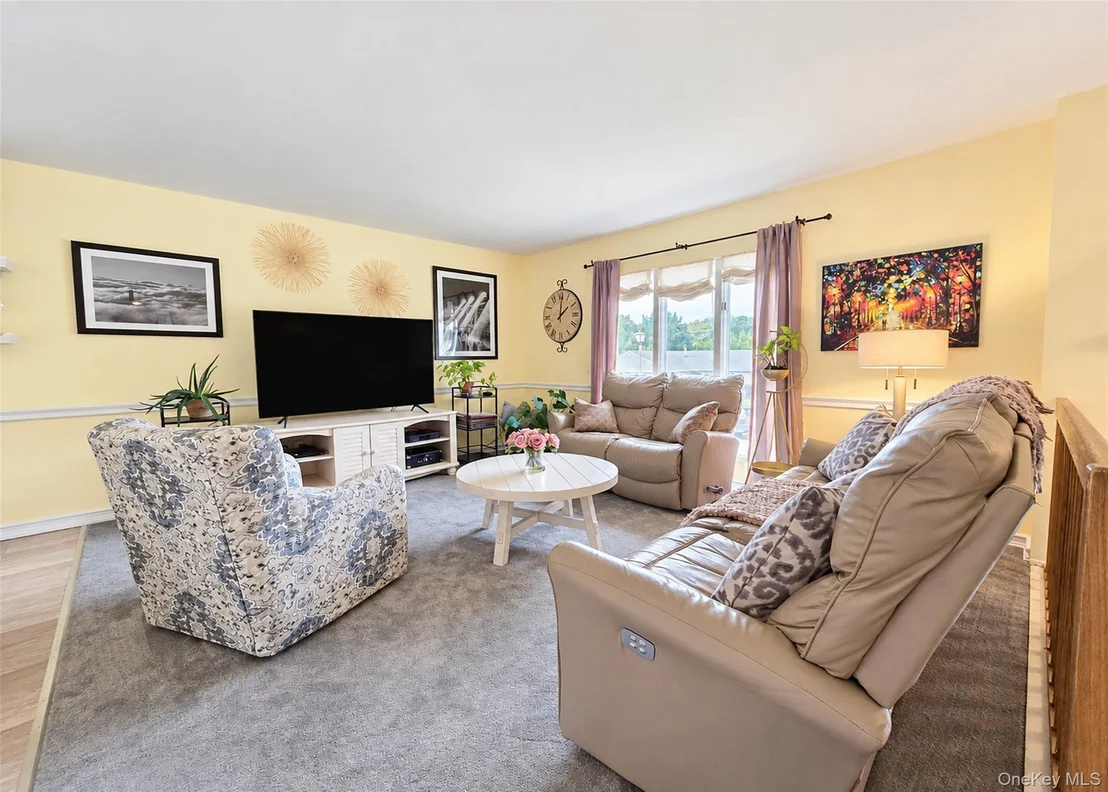 Photo of 167 Glenmere Way
