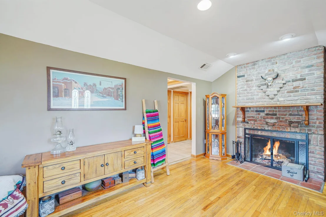 Photo of 229 4th Street