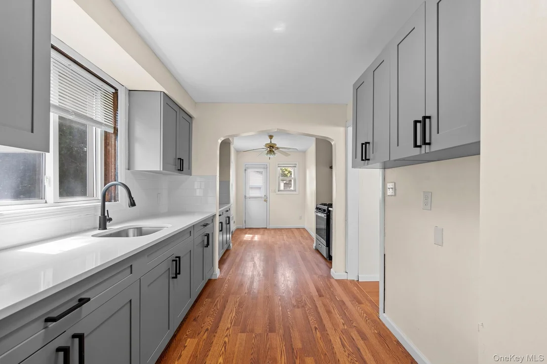 Photo of 1 Lewis Place