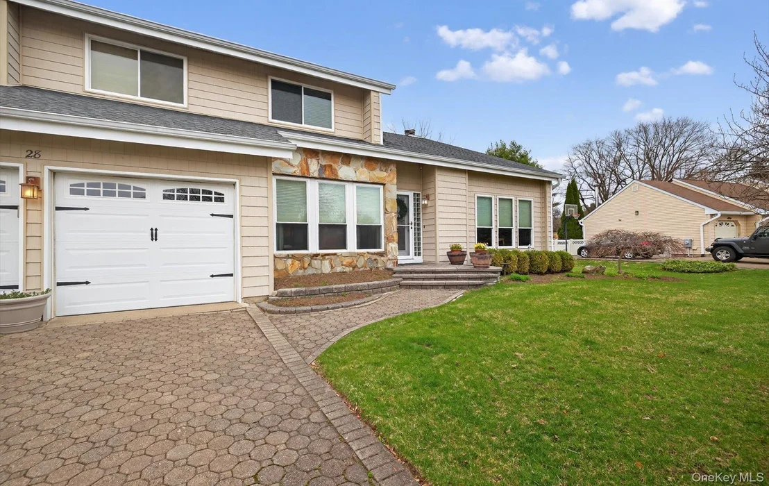 Photo of 28 Timber Ridge Drive