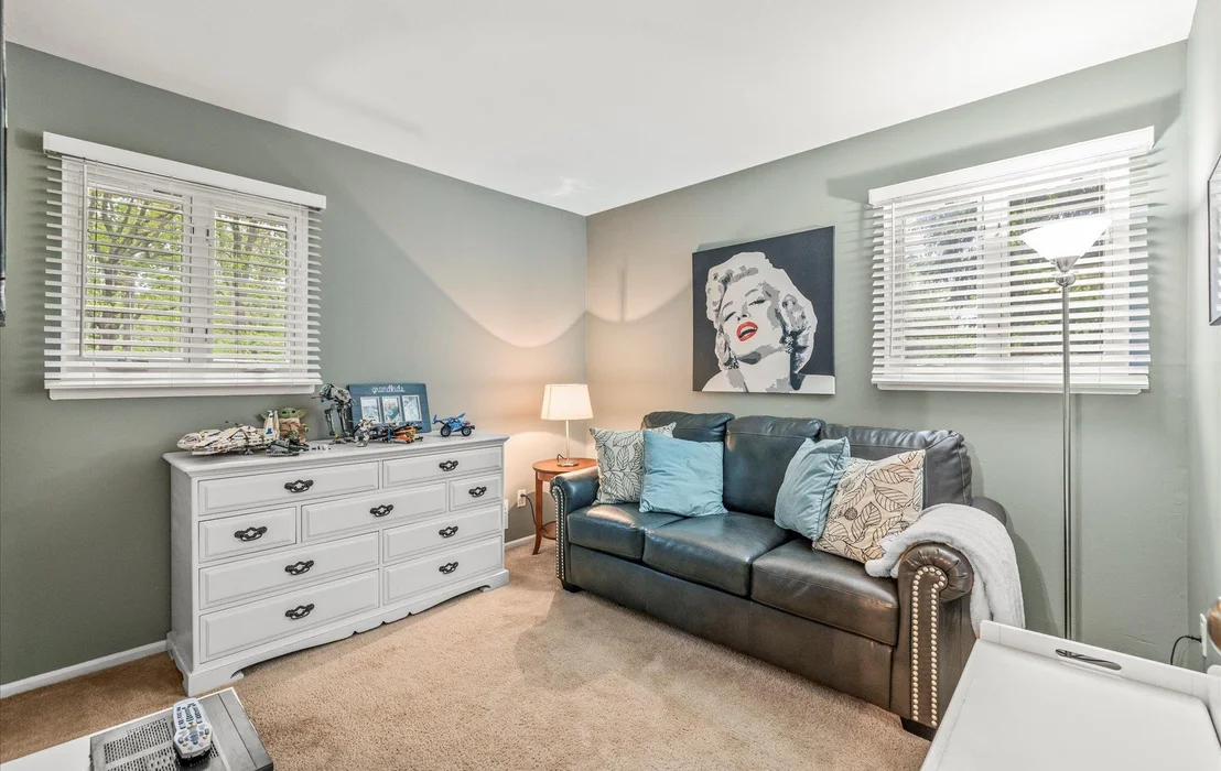 Photo of 90 Gannet Drive