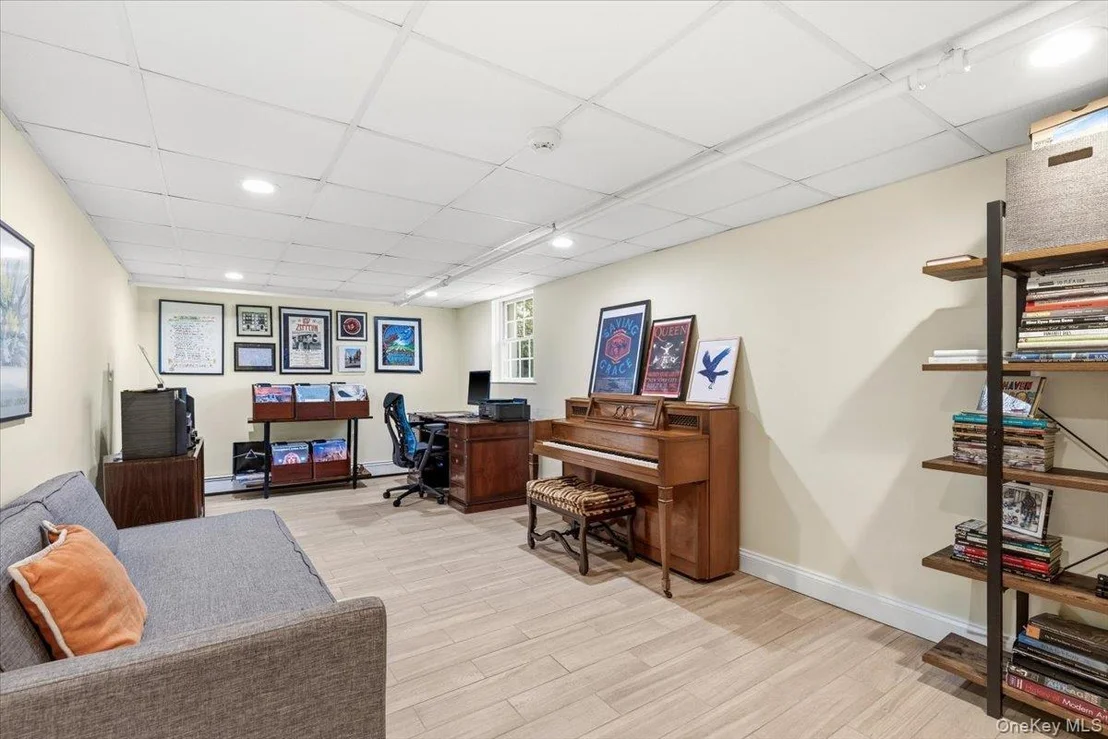 Photo of 17 Rock Ridge Drive