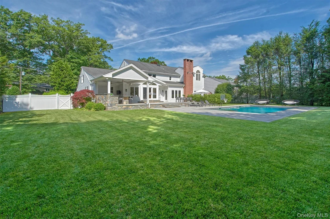 Photo of 27 Pinehurst Drive