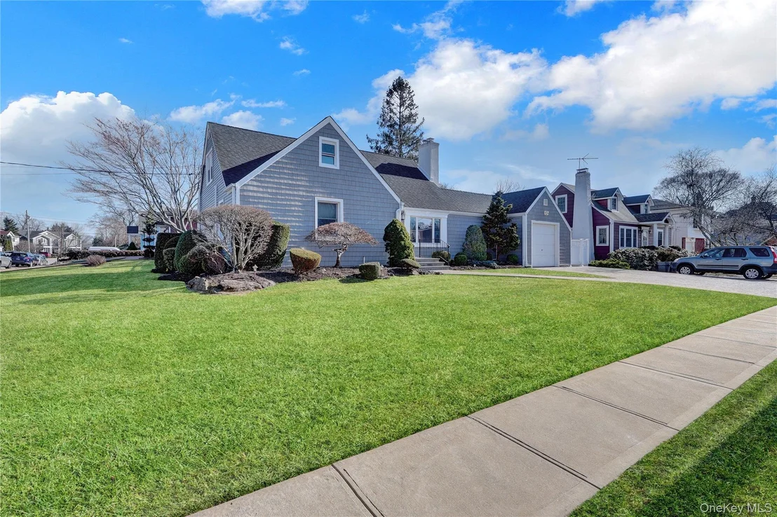 Photo of 45 Gregory Avenue