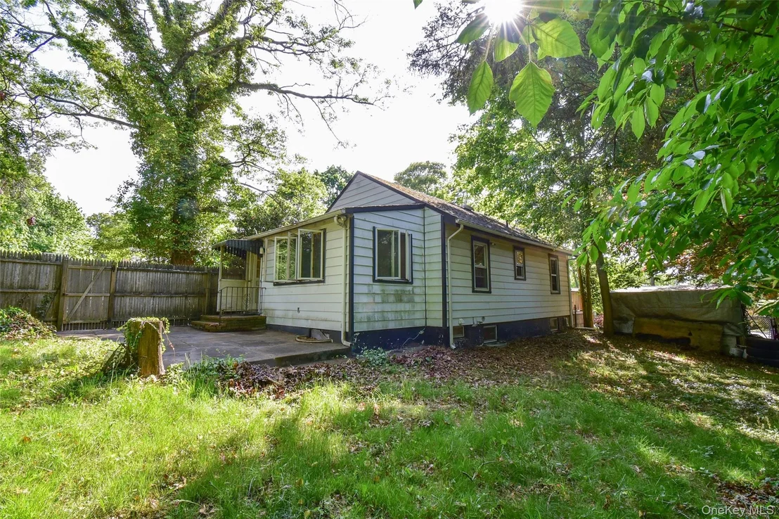 Photo of 82 Cherry Road