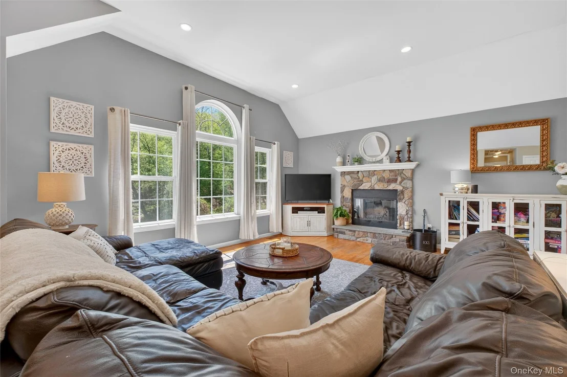 Photo of 22 Hazel Hill Road