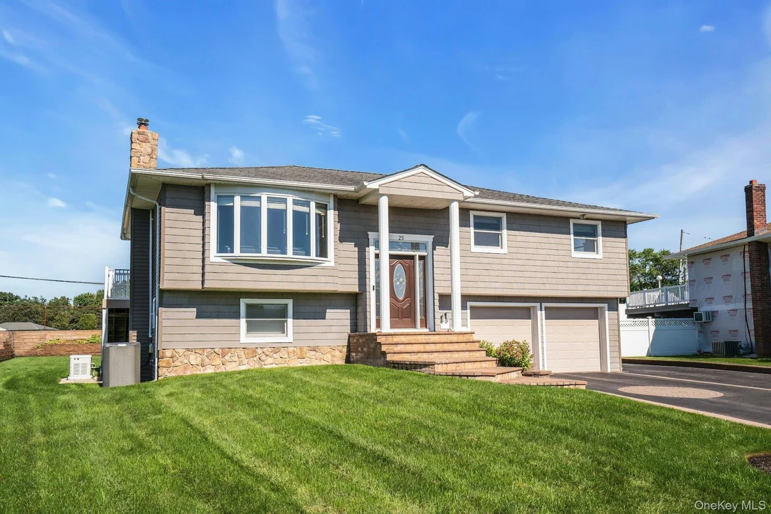 Photo of 25 Heather Crescent