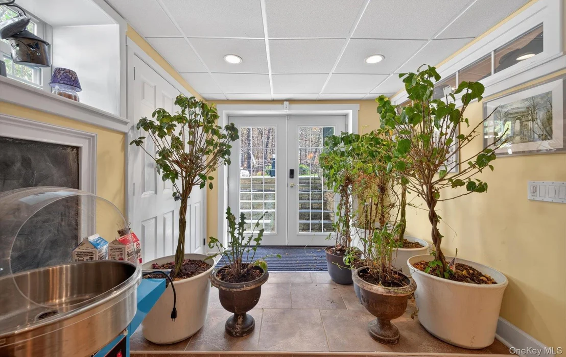 Photo of 33 Oceanview Boulevard