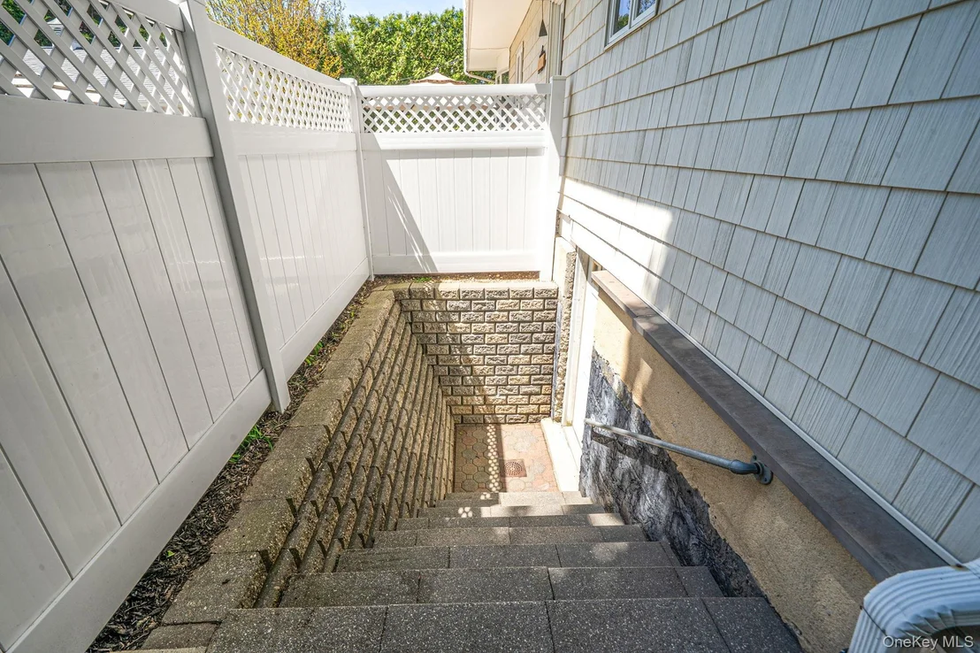 Photo of 36 Manitton Court