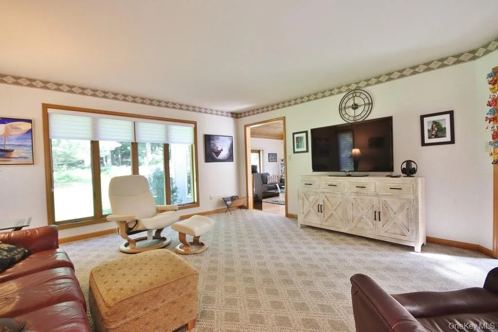 Photo of 356 Cedar Hill Road