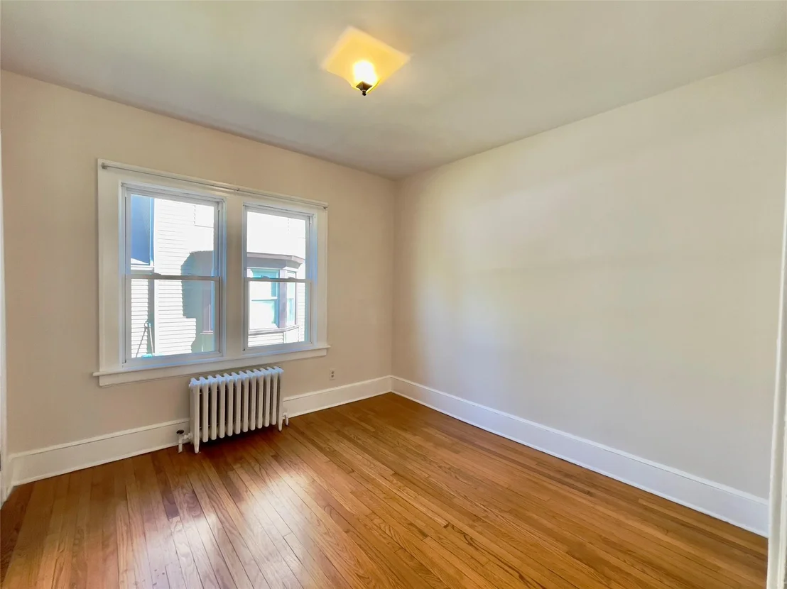 Photo of 4409 Albany Post Road