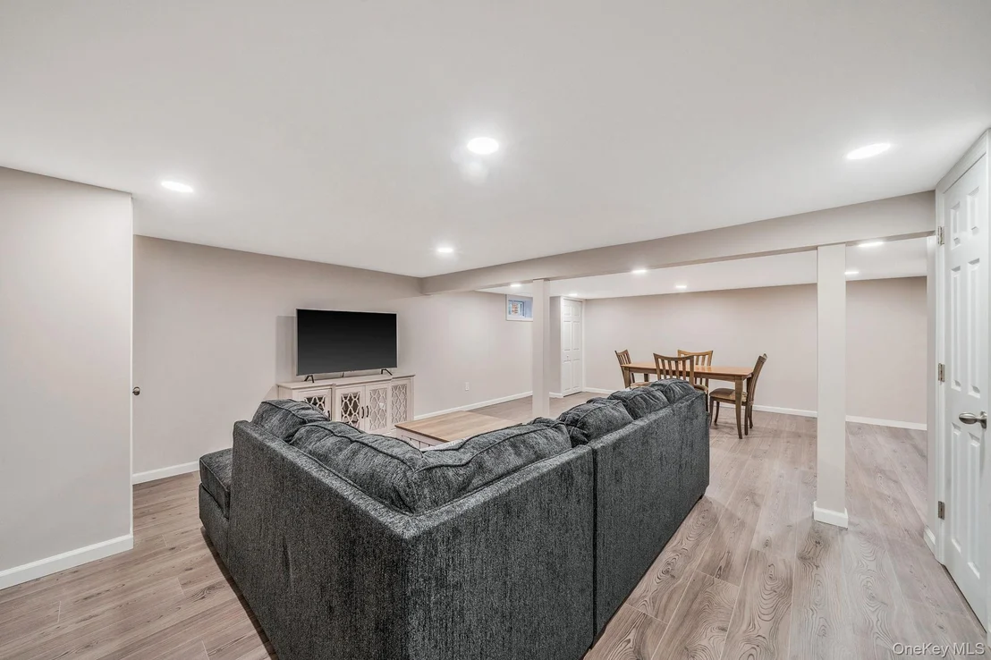 Photo of 31 Dillon Drive