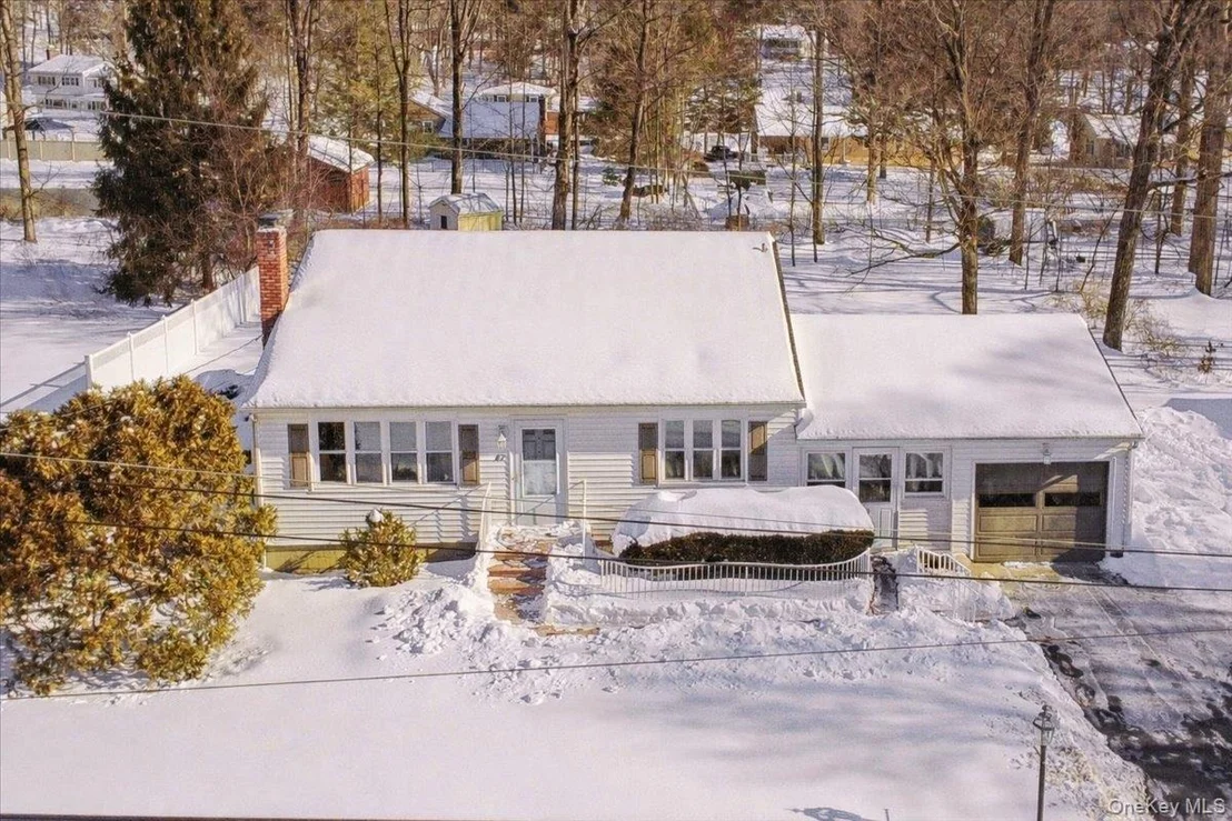Photo of 82 Sleight Plass Road