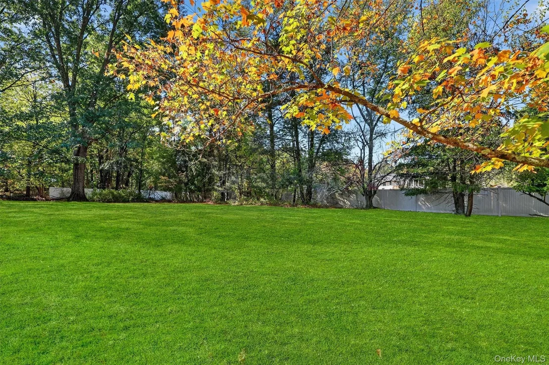 Photo of 37 Continental Drive