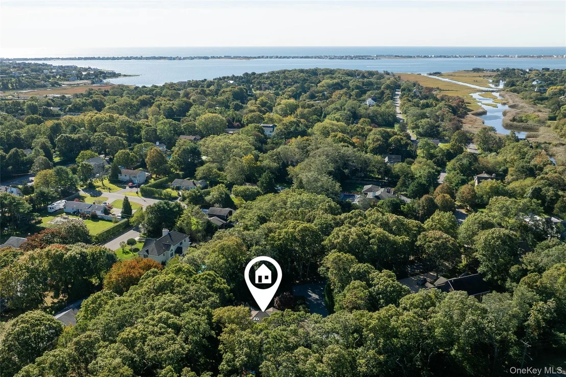 Photo of 11 Country Estates Road