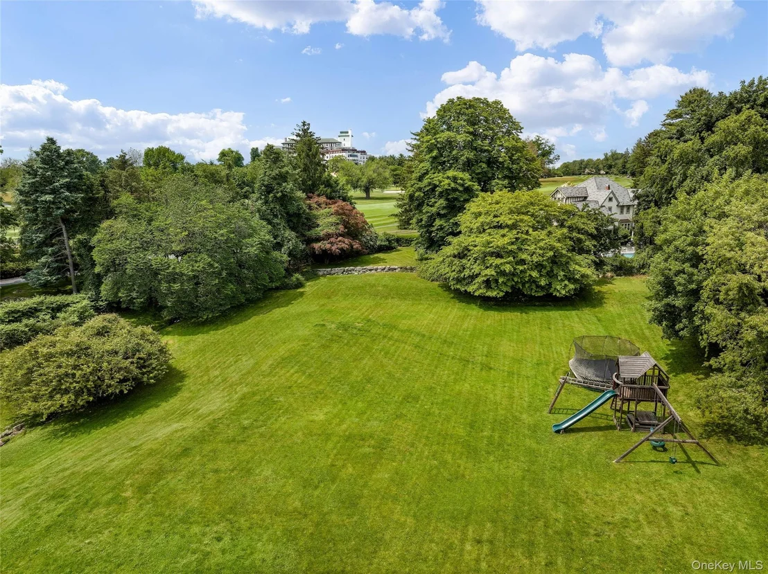 Photo of 25 Hilltop Place