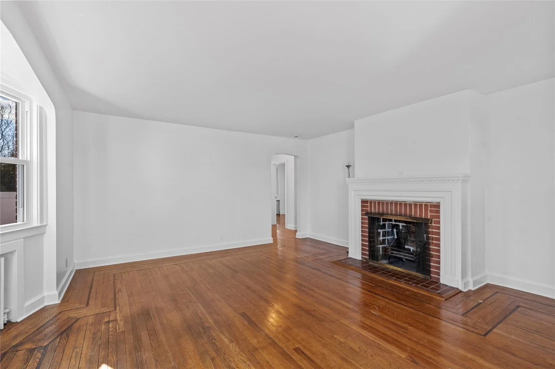 Photo of 22 Pinebrook Road