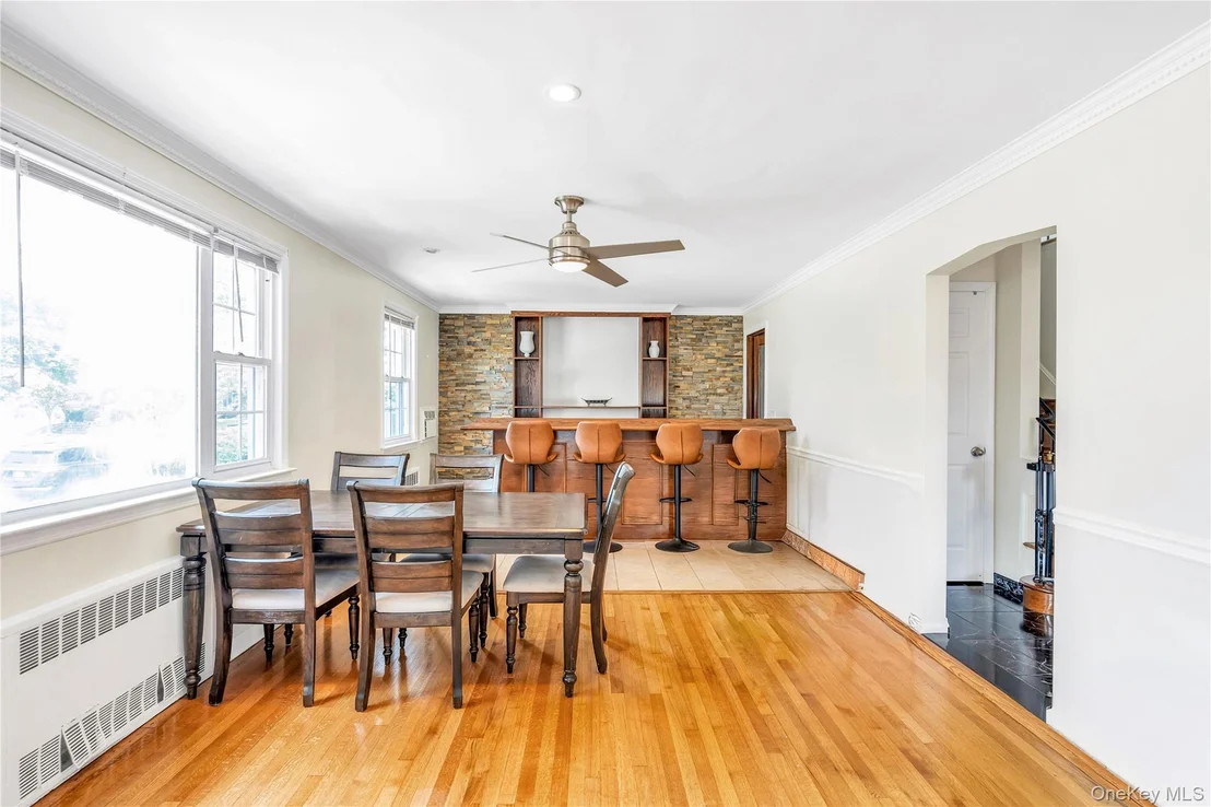 Photo of 64 Hodson Avenue