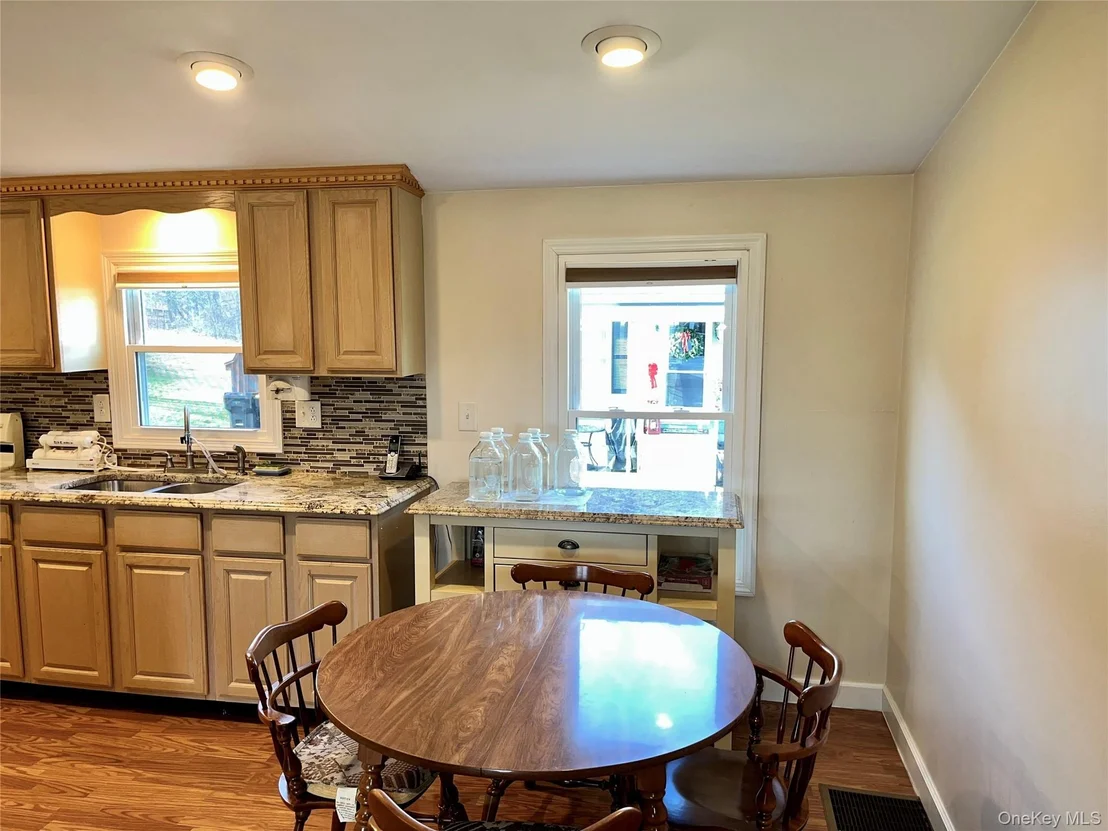Photo of 529 5th Ave
