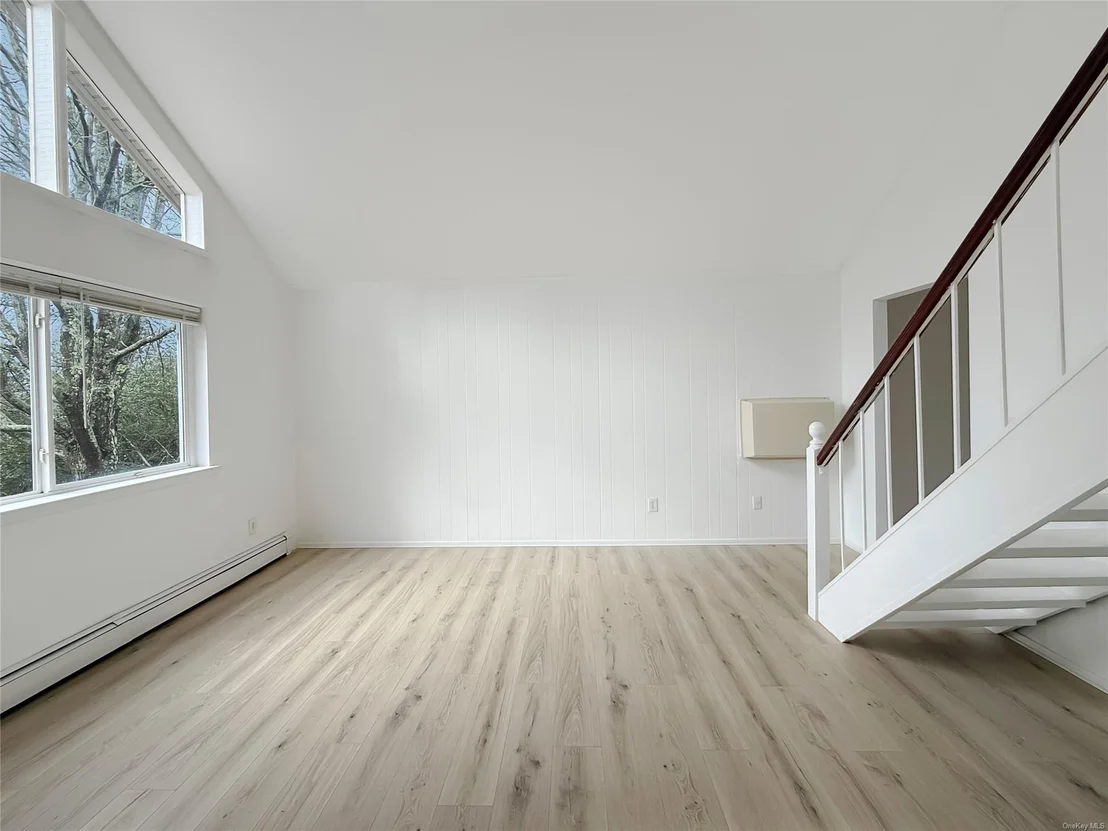 Photo of 16 Peconic Road