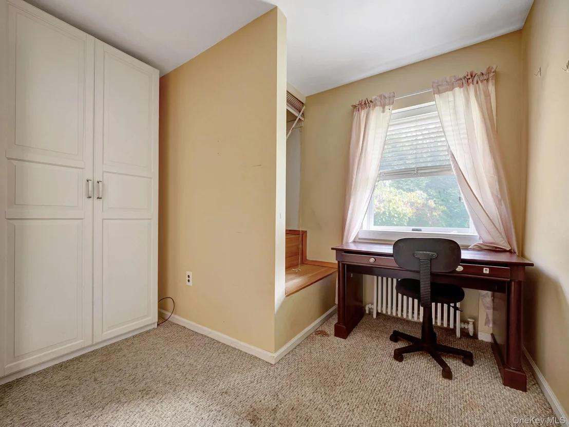 Photo of 111 Sycamore Drive