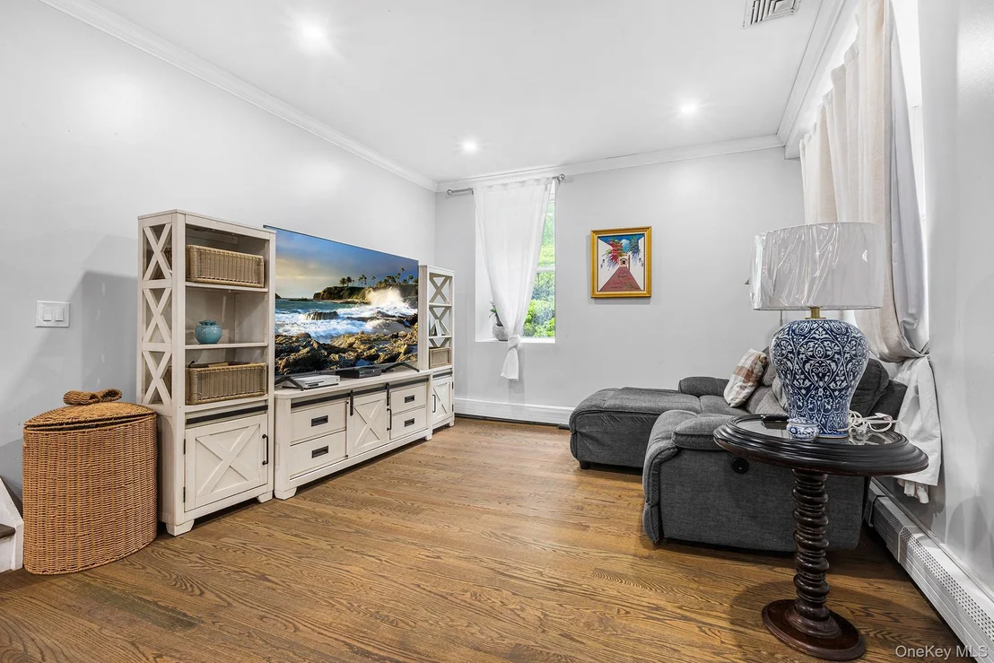 Photo of 11 Forest Place