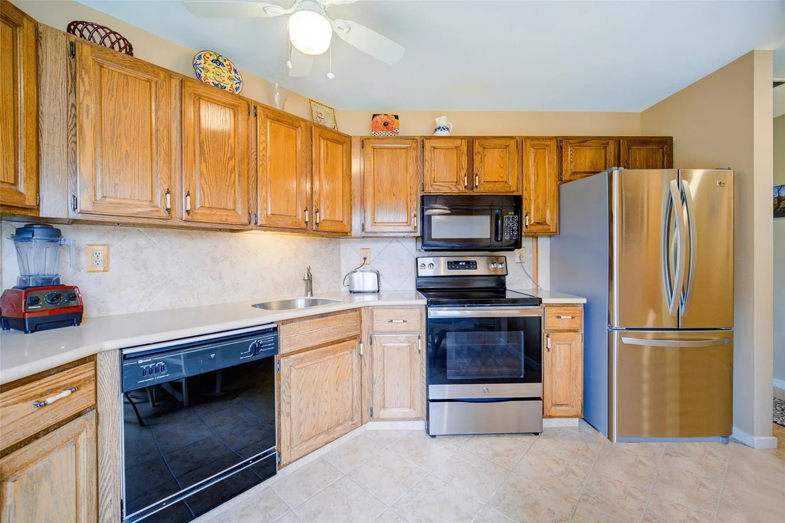 Photo of 125 Fairways Crescent