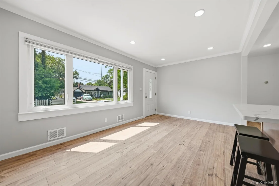 Photo of 21 Independence Avenue