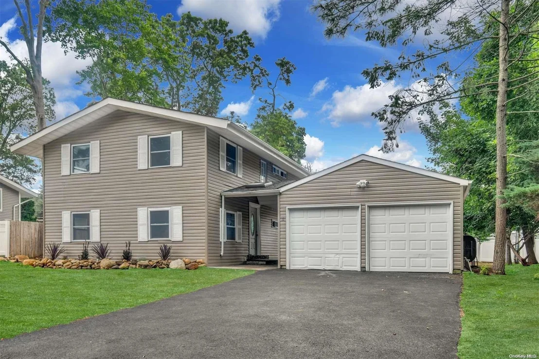 Photo of 11 Redleaf Lane