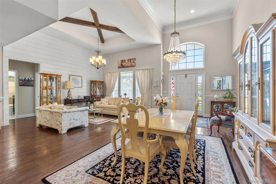 Photo of 27 Wildflower Drive