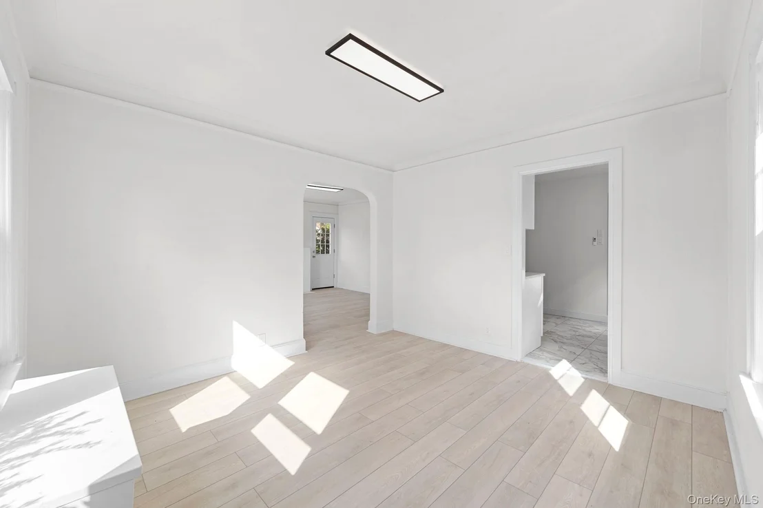 Photo of 2 Fordham Place
