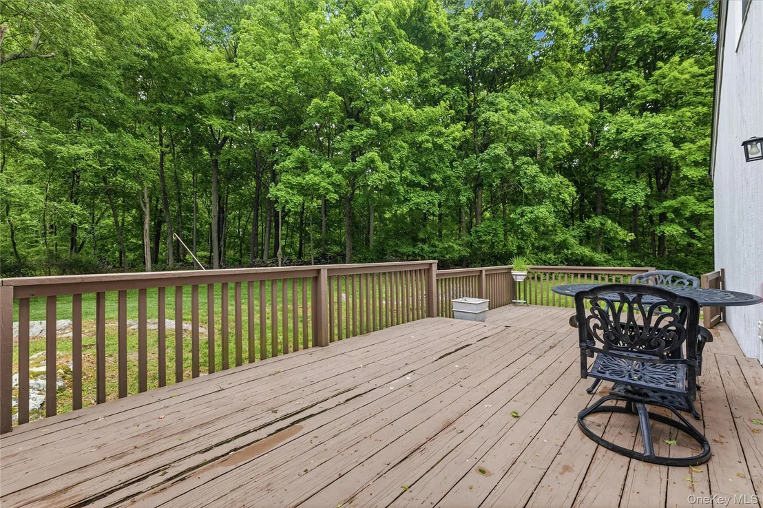 Photo of 65 Cliffside Lane