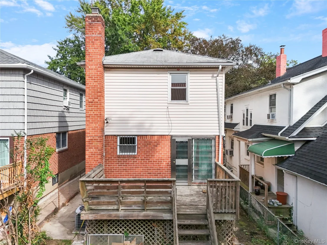 Photo of 32-28 Parsons Boulevard