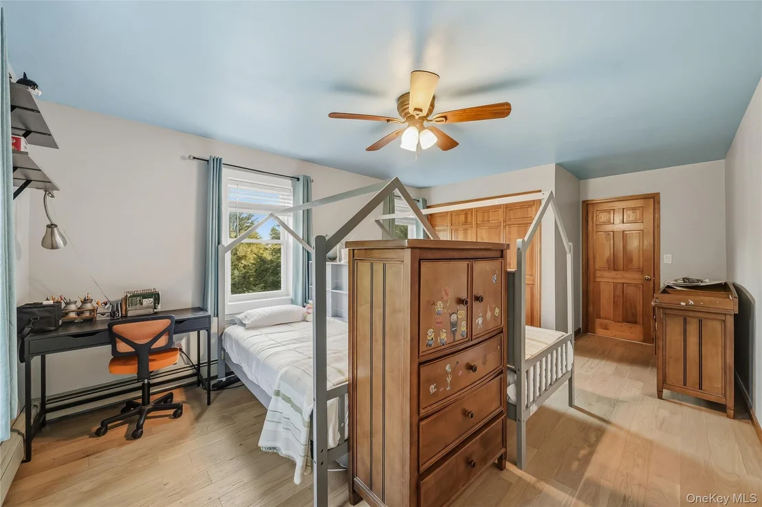 Photo of 75 Sunset Drive