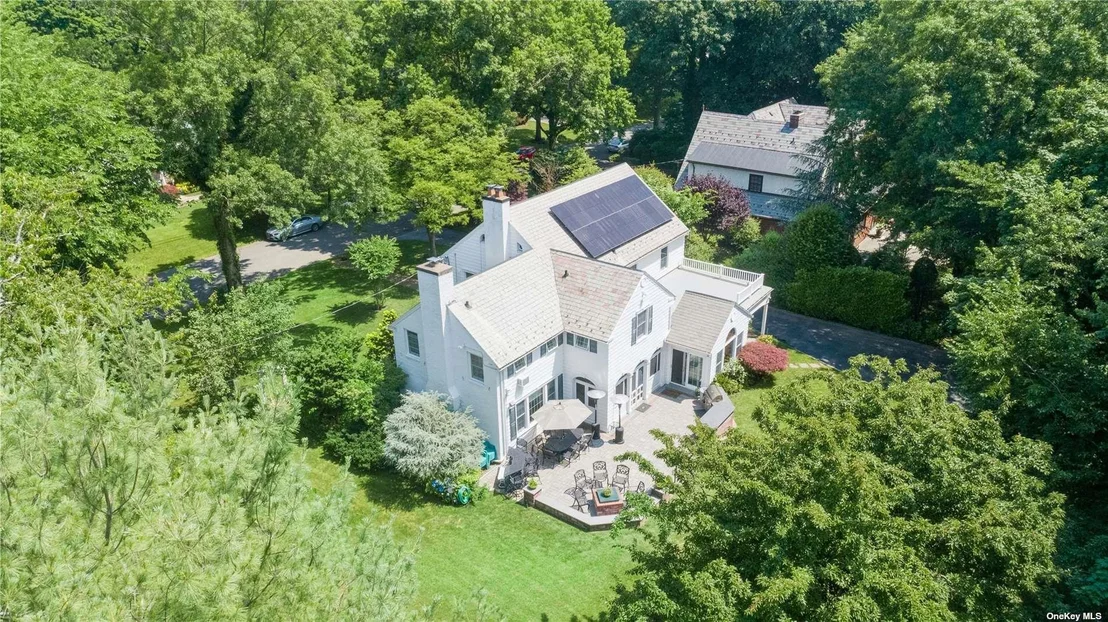 Photo of 4 Summit Avenue