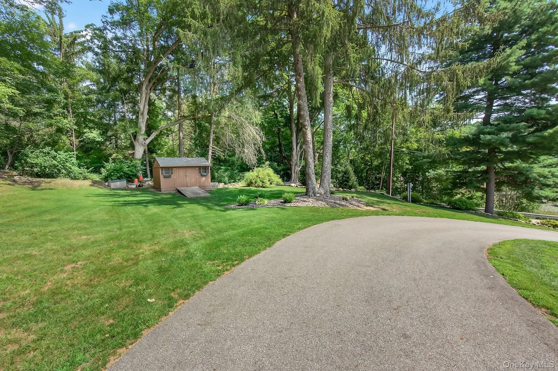 Photo of 23 Barrett Pond Road Road