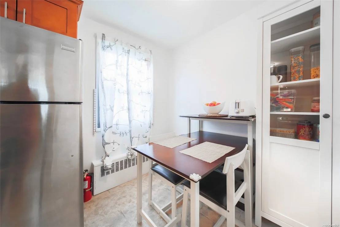 Photo of Unit B at 137-44 68 Drive